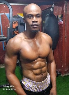 Mr fantasy - Male escort in Nairobi Photo 7 of 11