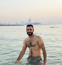 Mr Fares - Male dominatrix in Dubai