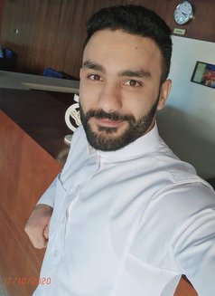 Mr Fares for Massage For. Couples - Male dominatrix in Dubai Photo 4 of 4