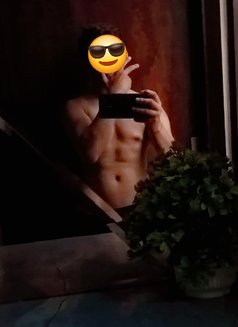 Mr G - Male escort in New Delhi Photo 1 of 1