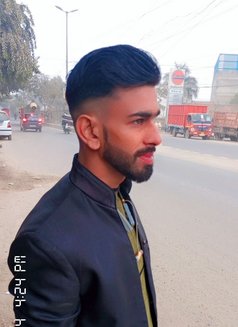 Mr Gagan - Male escort in New Delhi Photo 4 of 4