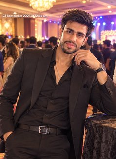 Mr Gagan - Male escort in New Delhi Photo 2 of 4
