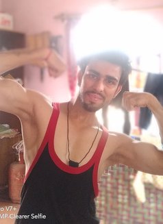 Mr Gagan - Male escort in New Delhi Photo 4 of 4