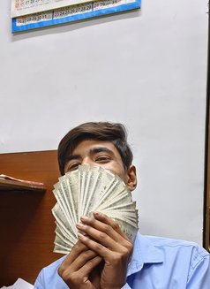 Mr Gorzi - Male escort in Kolkata Photo 2 of 4