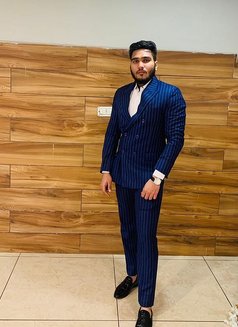 Mr Grey - Male escort in Chandigarh Photo 7 of 9