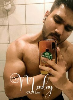 Mr Grey2 - Male adult performer in Mumbai Photo 3 of 12
