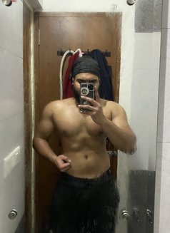 Mr Grey2 - Male adult performer in Mumbai Photo 7 of 12