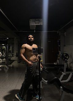Mr Grey2 - Male adult performer in Mumbai Photo 10 of 12