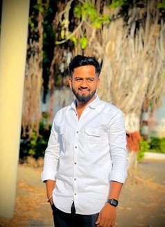 Mr. Hulk - Male escort in Pune Photo 1 of 2