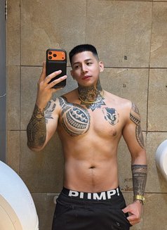 Mr Jr Philipines - Male escort in Makati City Photo 15 of 16