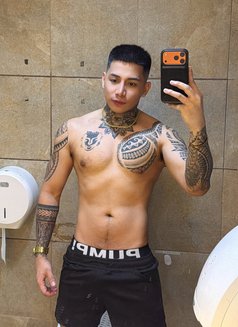 Mr Jr Philipines - Male escort in Makati City Photo 16 of 16