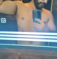 Mr Kapur - Male escort in New Delhi