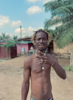 Mr. Kg - Acompañantes masculino in Muscat Photo 2 of 2