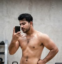Mr Khan - Male escort in New Delhi