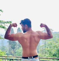 Mr Khan - Male escort in New Delhi