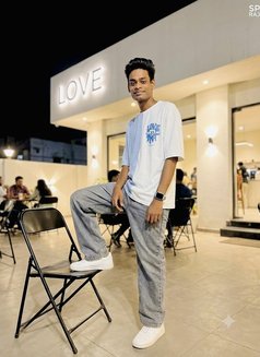 Mr host - Acompañantes masculino in New Delhi Photo 1 of 1