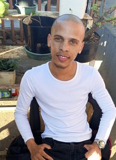 Mr. Lee88 - Male escort in Pretoria Photo 1 of 1