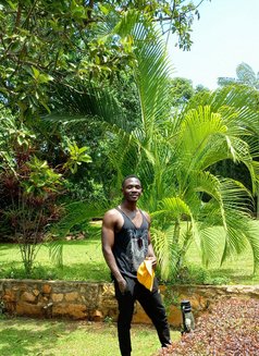Mr Lee - Male escort in Nairobi Photo 4 of 6