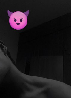 Mr Legend - Acompañantes masculino in Dubai Photo 2 of 5