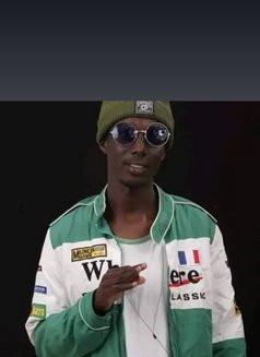 Mr. Look for Only Ladies - Male companion in Kisumu Photo 1 of 2