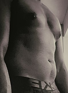 MR_LOVE - Acompañantes masculino in Bangalore Photo 4 of 5
