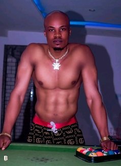 Mr lover - masseur in Nairobi Photo 7 of 10