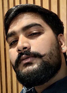 Mr M - Male escort in New Delhi Photo 2 of 5