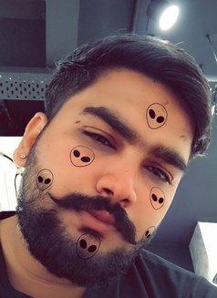 Mr M - Male escort in New Delhi Photo 4 of 5