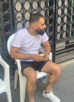 Mr. Massage - Male escort in Beirut Photo 2 of 2