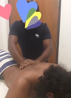 Mr. Massage - masseur in Colombo Photo 3 of 4