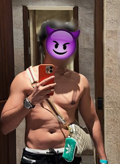 Mr. Midnight - Male escort in Mumbai Photo 4 of 4
