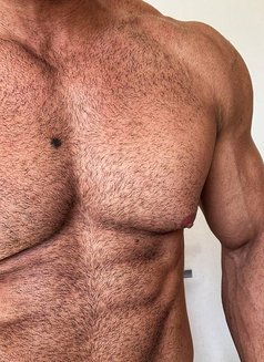 Mr.NaughtyTop - Male companion in Hong Kong Photo 6 of 12