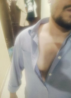 Mr Nikhil Playboy - Male escort in New Delhi Photo 2 of 3