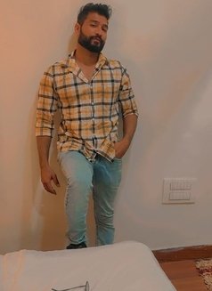 Mr. Ponkiii - Male escort in Chandigarh Photo 1 of 1