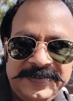 Mr Raj - Male escort in New Delhi Photo 3 of 3