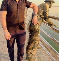 Mr Random - Male escort in Lahore