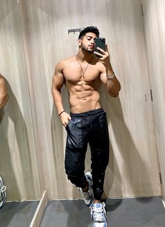 Mr Rise - Male escort in Dhaka Photo 5 of 5