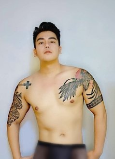 Mr. Sensual Xxx - Male escort in Manila Photo 4 of 4