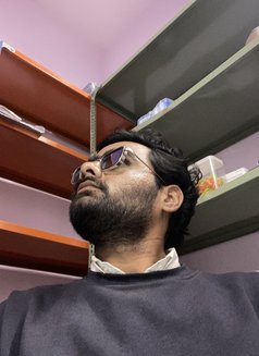 Mr sex psychologist independent escort - Male escort in New Delhi Photo 8 of 11