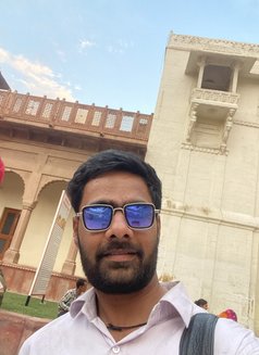 Mr sex psychologist independent escort - Male escort in New Delhi Photo 9 of 11