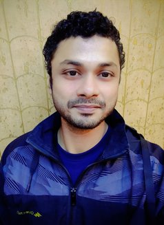 Raaj Chakraborty - Male escort in Kolkata Photo 2 of 3