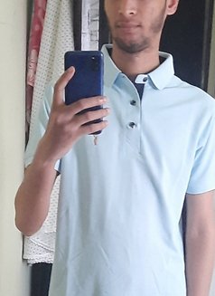 Mr Sk - Acompañantes masculino in New Delhi Photo 1 of 1