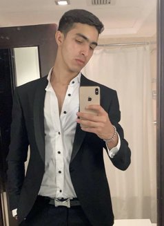 Mr. 小龙 - Male adult performer in Guangzhou Photo 1 of 1