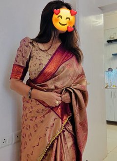 Muslim patola Cam/Real meet anal - escort in New Delhi Photo 3 of 7