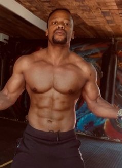 Mr Ultra - Male escort in Cape Town Photo 4 of 4