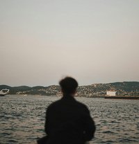 Mr. V - Male companion in Colombo