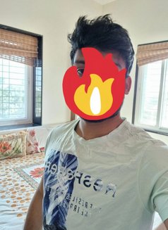 Mr. X - Acompañantes masculino in Dimapur Photo 2 of 2