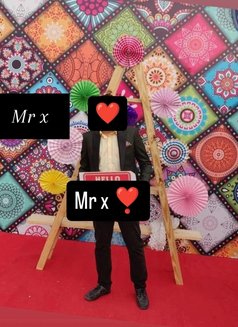Mr X – Genuine, Fun & Flirty Massage - Acompañantes masculino in New Delhi Photo 3 of 3