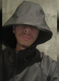 Mr1 - Male escort in Cairo Photo 2 of 2