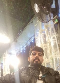 Mrhf - escort in Beirut Photo 1 of 5